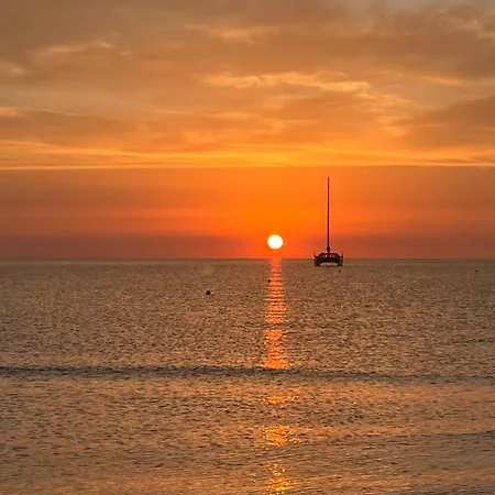 Il Bacio Del Sole Apartamento *